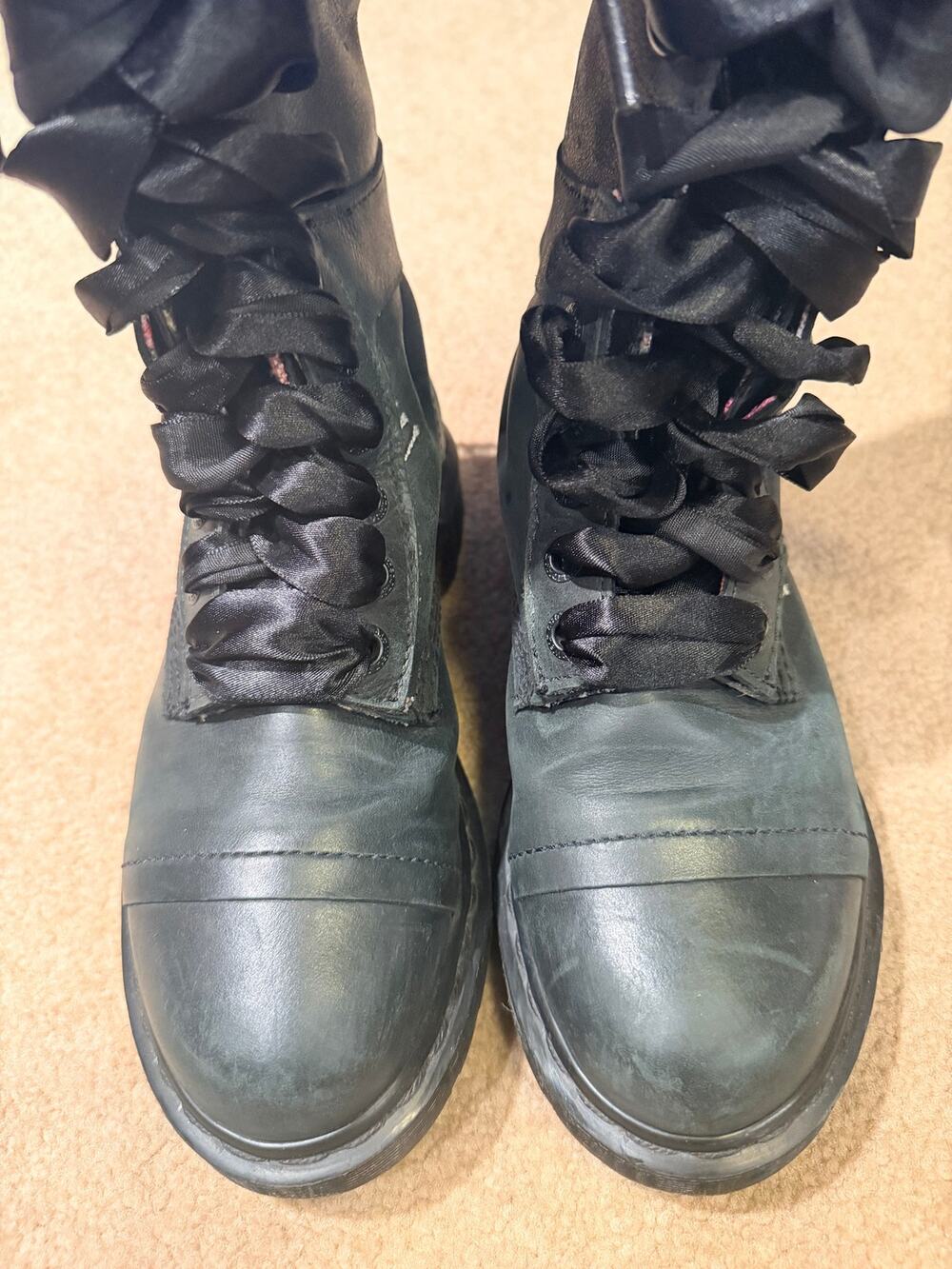 Dr. Martens Triumph 1914 Blk Leather Floral Lining 14Eye SZ 6 1/2 combat boots